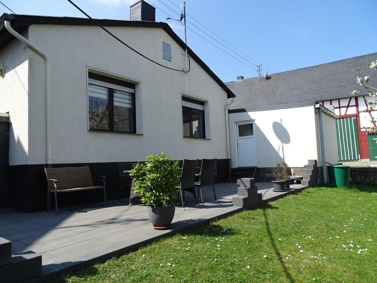Ferienhaus Leo Blankenrath Exterior foto